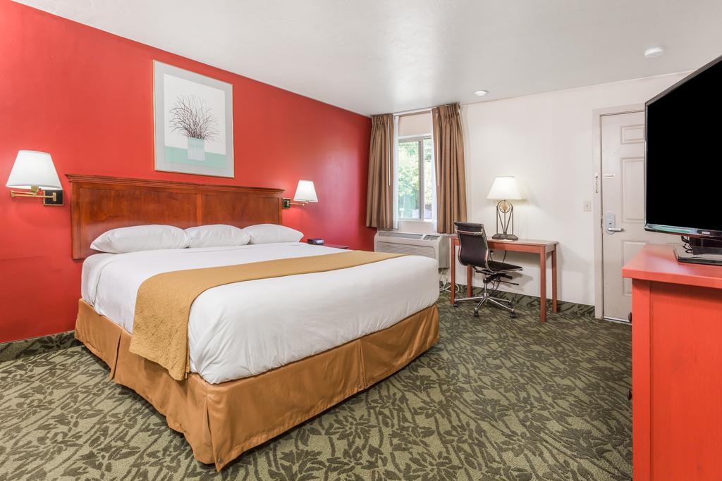 Days Inn By Wyndham Eugene Downtown/University Eksteriør billede