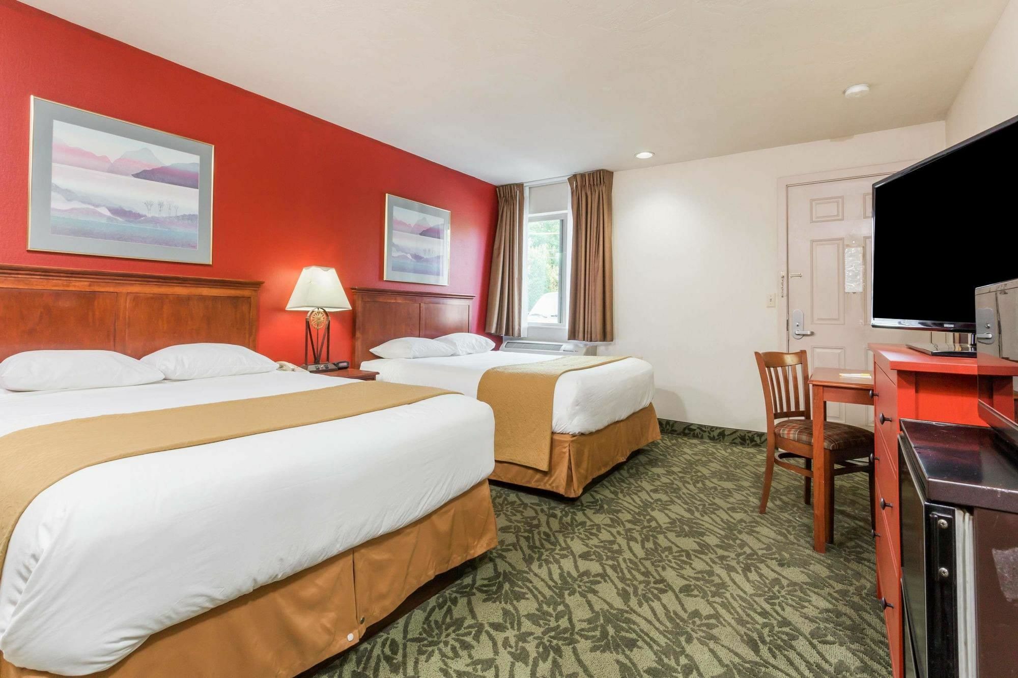 Days Inn By Wyndham Eugene Downtown/University Eksteriør billede
